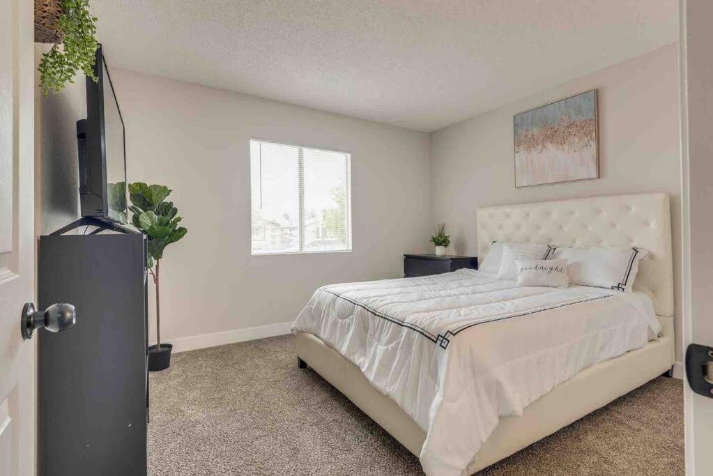 Cozy Home! 16 Min Away From Strip And Fremont Las Vegas Exteriér fotografie